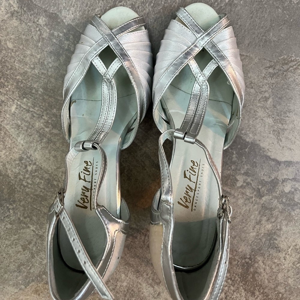 Silver professional dance wear shoes